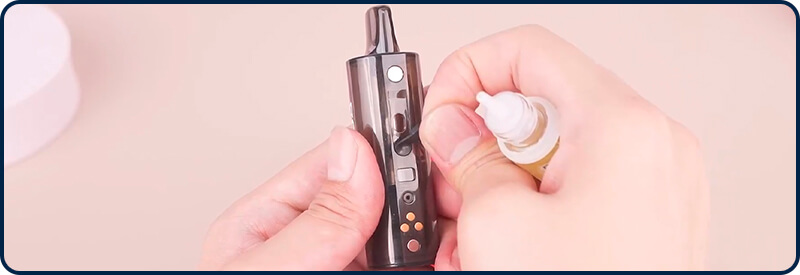 L'orifice de remplissage du réservoir de l'Aero X